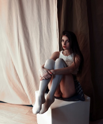 Я создана для того, чтобы доставить тебе настоящее удовольствие. Живу в Москве и готова принять тебя в своей уютной квартире или приехать к тебе в гости. У меня есть много интересных услуг, которые позволят тебе окунуться в мир наслаждения и блаженства. Я умею прекрасно расслабить и возбудить тебя, и уверена, что ты не сможешь устоять перед моими чарами. У меня есть отличные отзывы и фото, которые гарантируют тебе мою реальность и красоту. Жду тебя, чтобы сделать твои самые смелые мечты реальностью! 💋💕 116, 28 лет