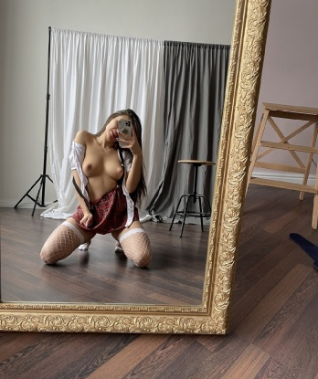 Я креативная нежная и опытная индивидуалка 🌸
Сияющая сексуальностью и горящая азартом, я создам незабываемую атмосферу наших встреч.💋
Мой опыт позволяет мне предложить широкий спектр услуг, от нежных ласк и массажа, до страстных экспериментов, которые выполнят все ваши сокровенные мечты.😈
✅Будоражащая эротика
✅Стриптиз
✅Ролевые игры
✅Минет в исполнении мастера
✅Классический секс
✅Анальный секс
✅Услуги госпожи и рабыни
✅Секс по телефону
✅Расслабляющий массаж
✅Эскорт услуги
📷На фото – я, неотразимая загадочная красотка Москвы.
Мои клиенты ценят мое внимание и отзывчивость. Со мной ты почувствуешь себя желанным мужчиной и получишь удовольствие, о котором всегда мечтал.😉
💯100% конфиденциальность и безопасность
Не жди, давай встретимся и погрузимся в мир страсти вместе! Жду тебя в Москве! 🌇 912, 21 год