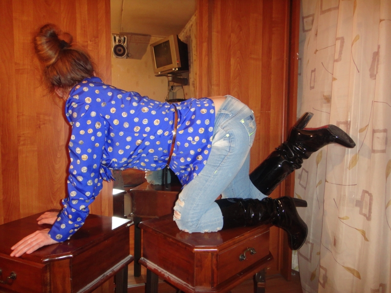 Изысканная леди с горячим темпераментом приглашает на интимное свидание. Буду ласковой кошечкой или страстной львицей - выбор за тобой! 26740, 23 года